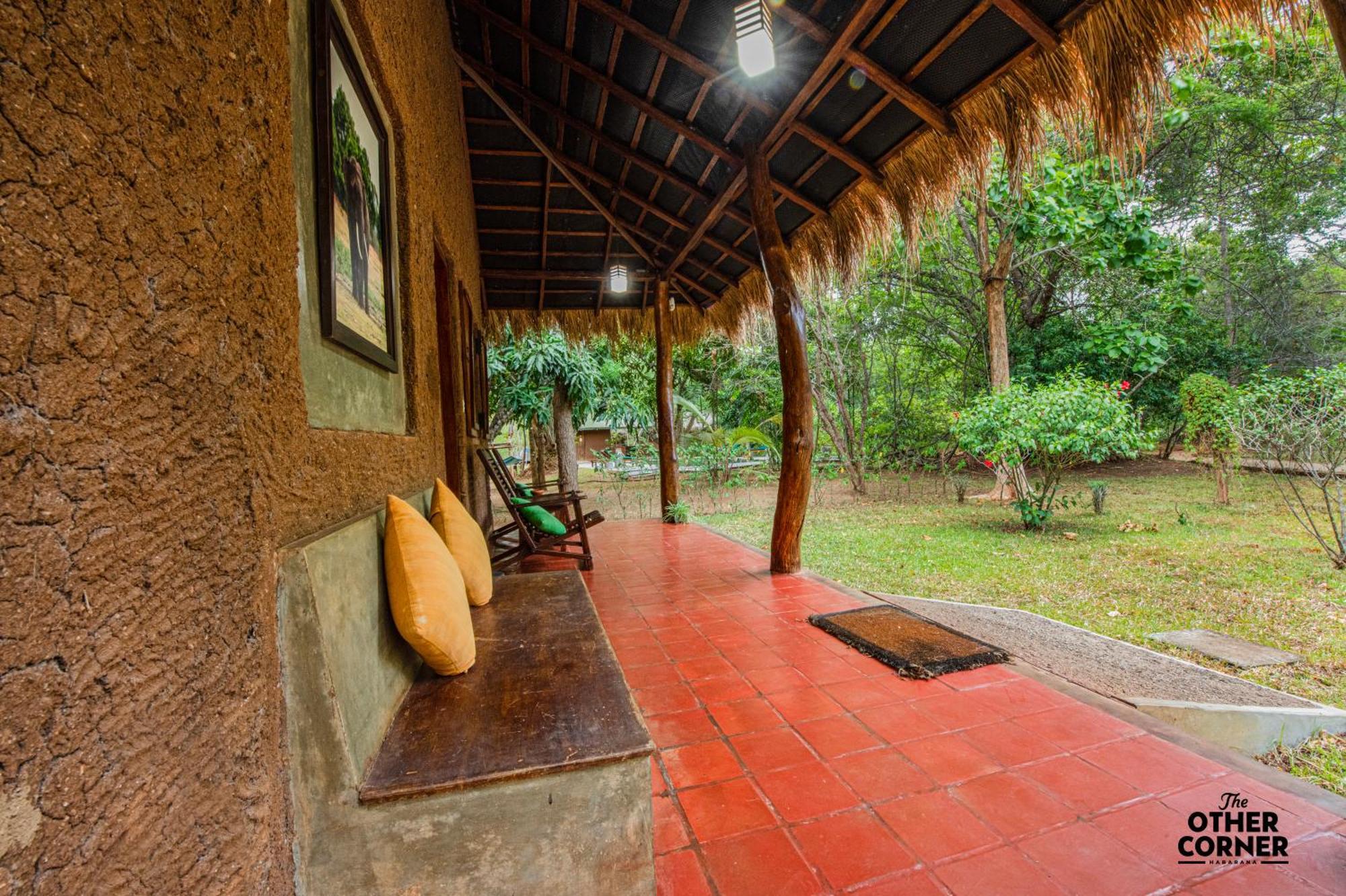 The Other Corner Habarana Exterior photo