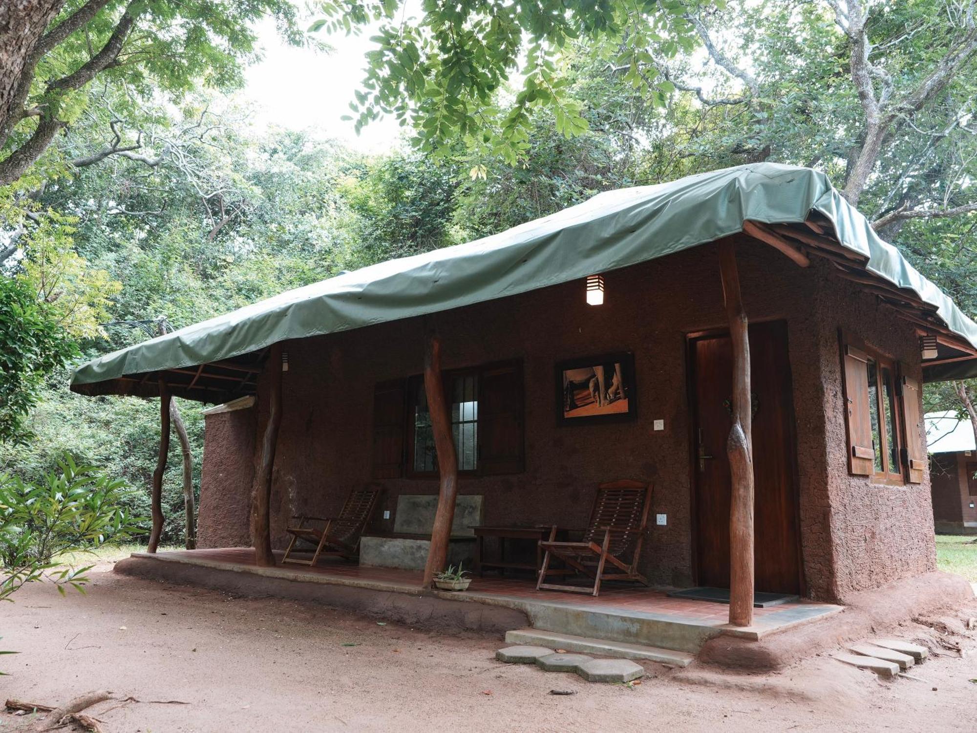 The Other Corner Habarana Exterior photo