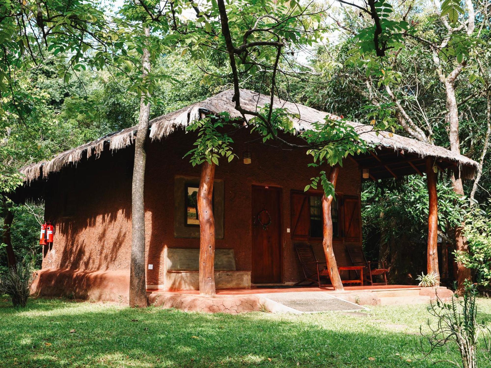 The Other Corner Habarana Exterior photo